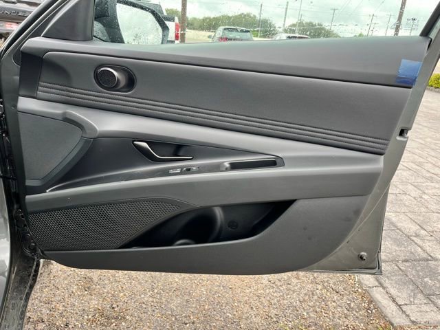 New 2026 Hyundai Elantra Sport w/ Cargo Package FWD image 23