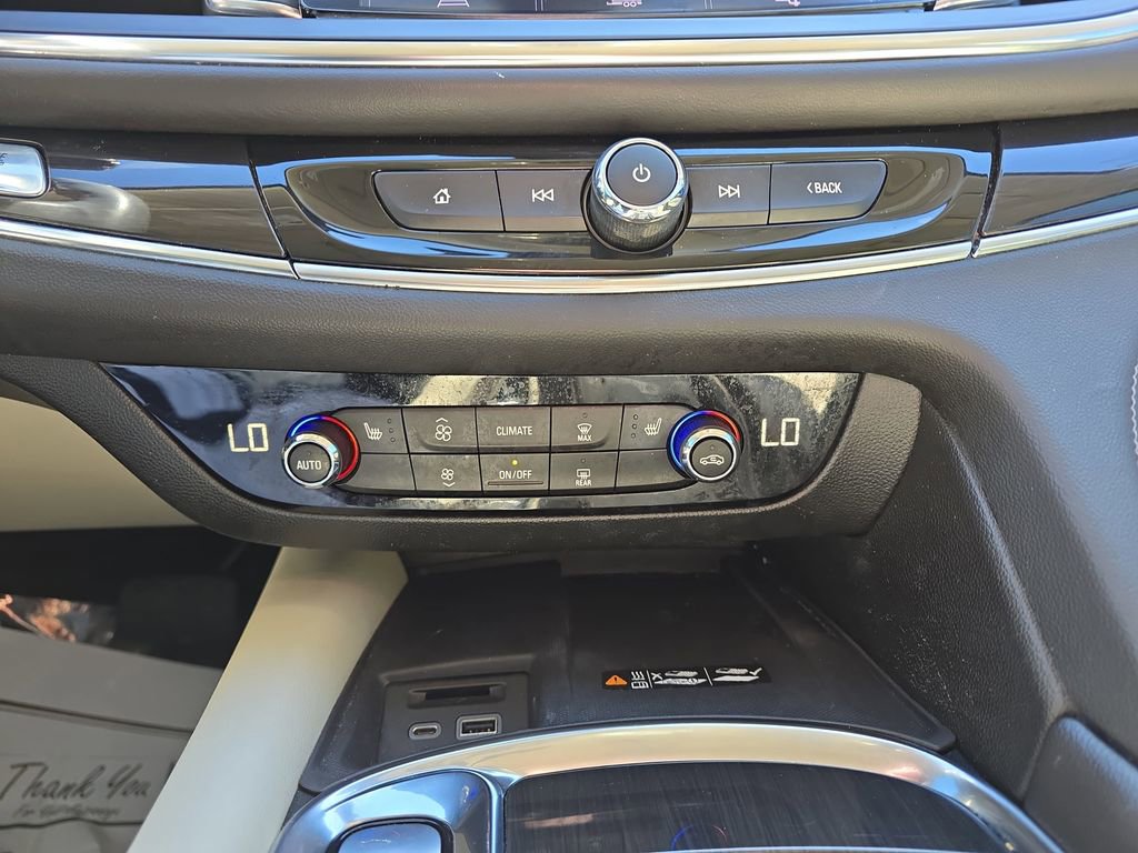 Used 2023 Buick Enclave Essence w/ Experience Buick Package image 29