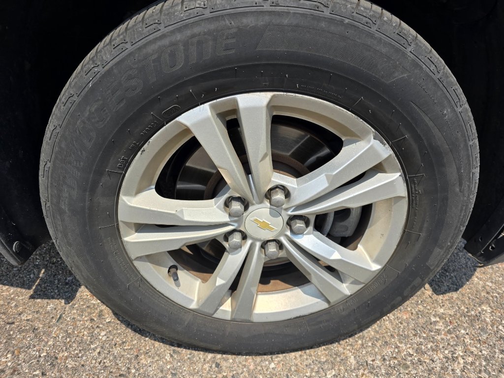 Used 2013 Chevrolet Equinox LS FWD image 19