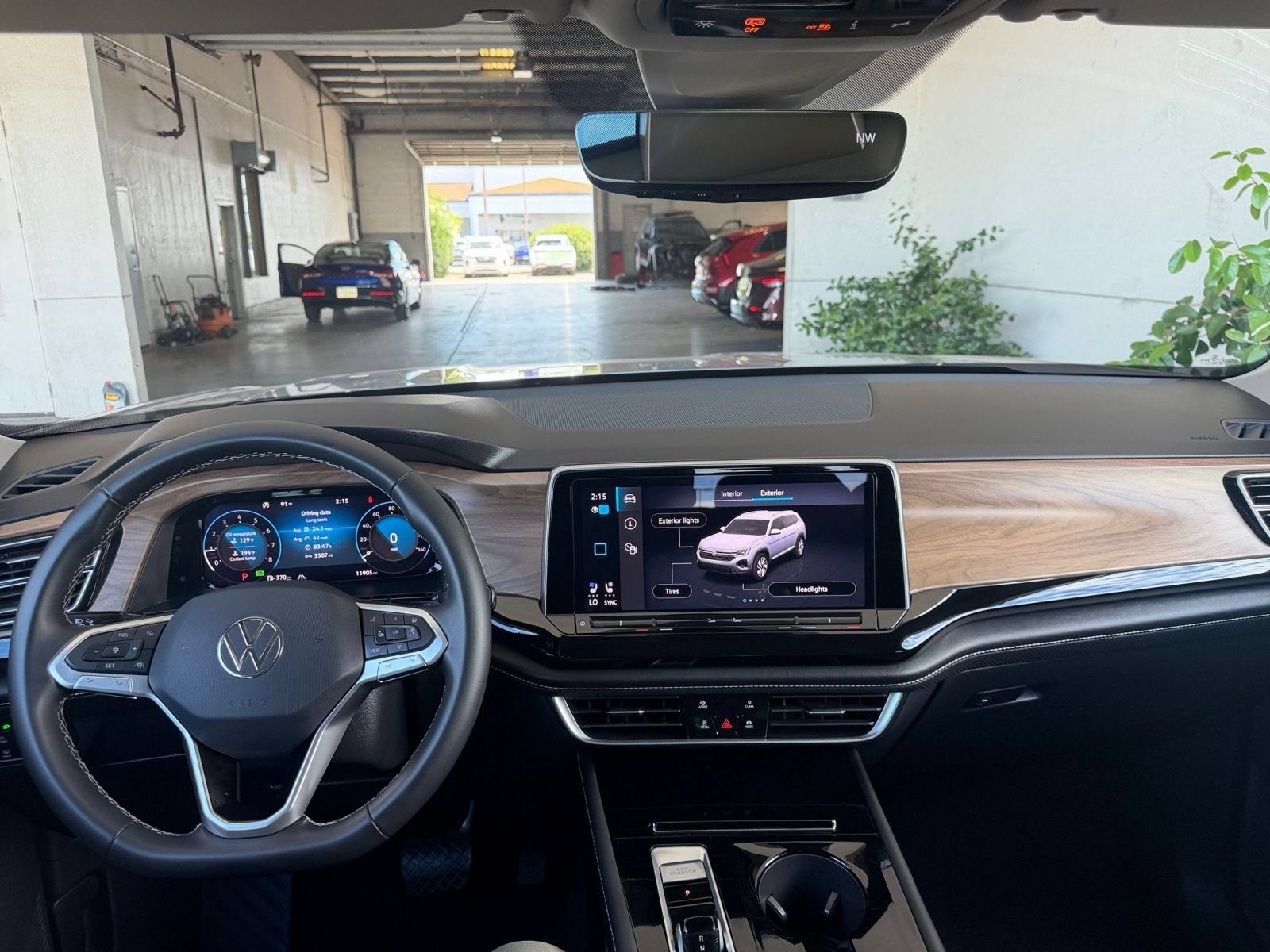 Used 2026 Volkswagen Atlas SE FWD image 35