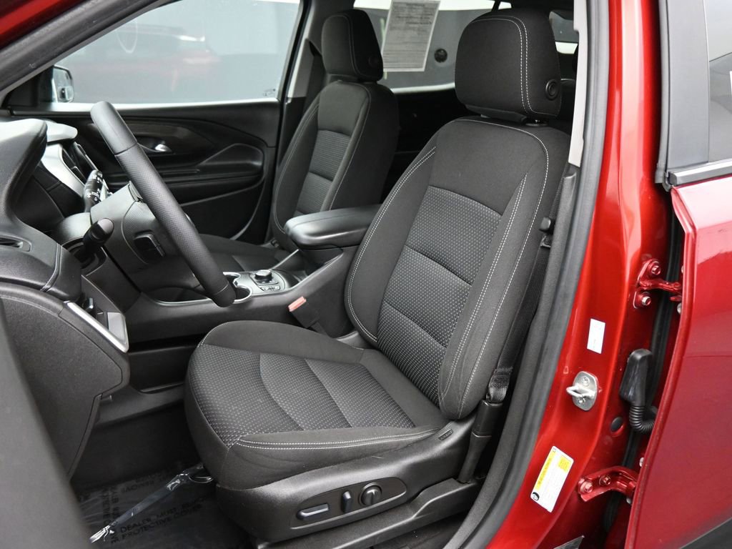 Used 2022 GMC Terrain SLE w/ Driver Convenience Package AWD/4WD image 13