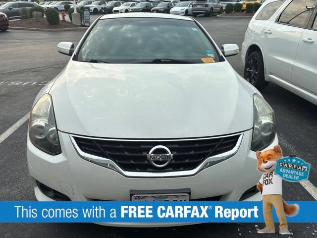 Used 2012 Nissan Altima 3.5 SR w/ 3.5SR Premium Pkg FWD image 2