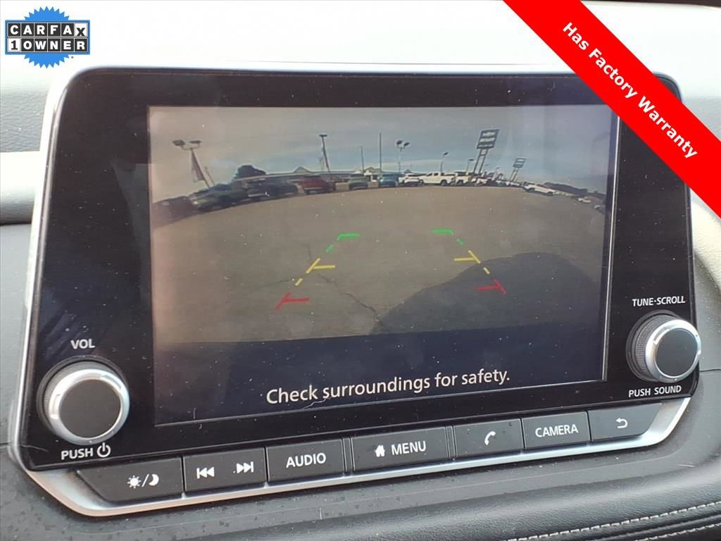 Used 2024 Nissan Rogue S image 16