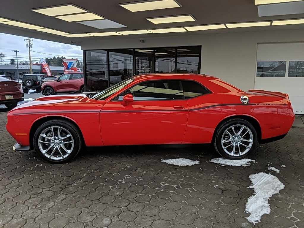 Used 2022 Dodge Challenger GT w/ Cold Weather Group image 10