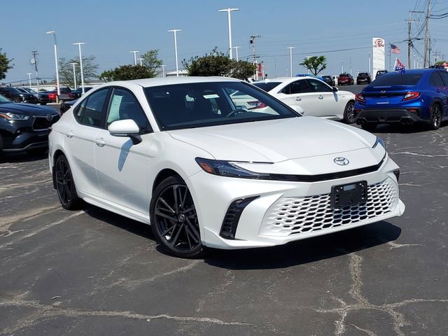 Used 2026 Toyota Camry XSE FWD image 33
