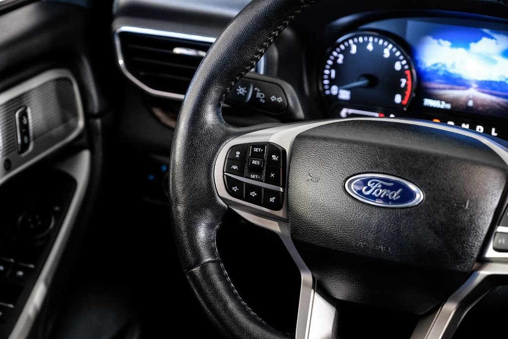 Used 2024 Ford Explorer Limited image 15
