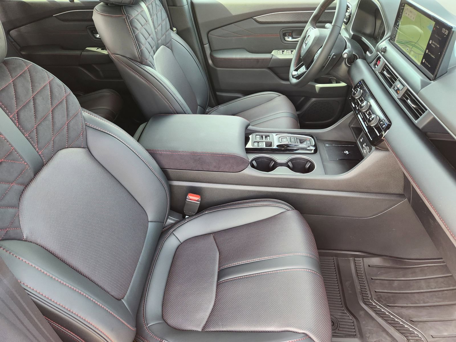 New 2026 Honda Pilot Black Edition image 13