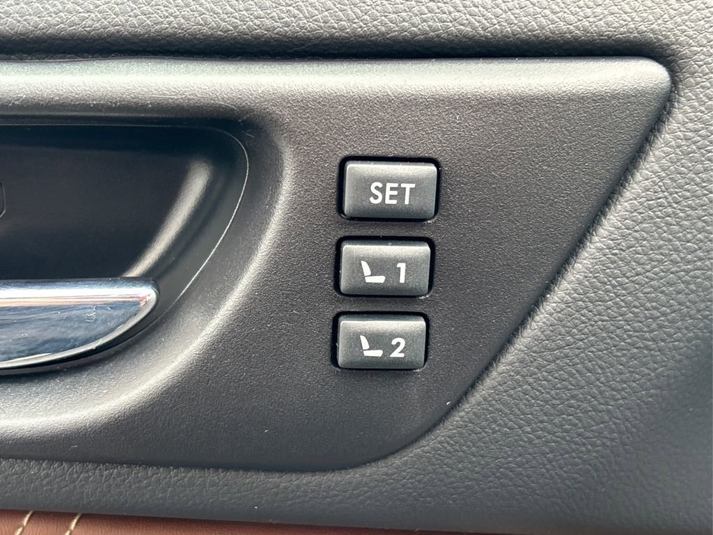 Used 2017 Subaru Outback 2.5i Touring image 24