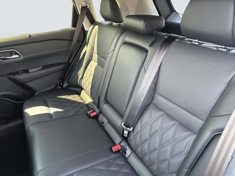 New 2026 Nissan Rogue Platinum w/ Platinum Premium Package image 24