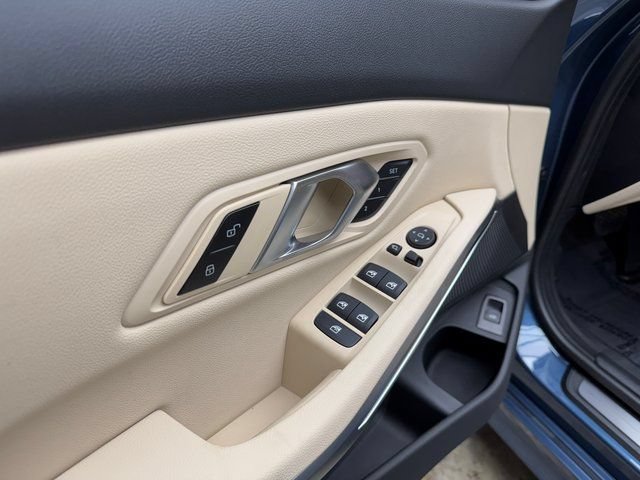 New 2026 BMW 330i xDrive Sedan AWD/4WD image 12