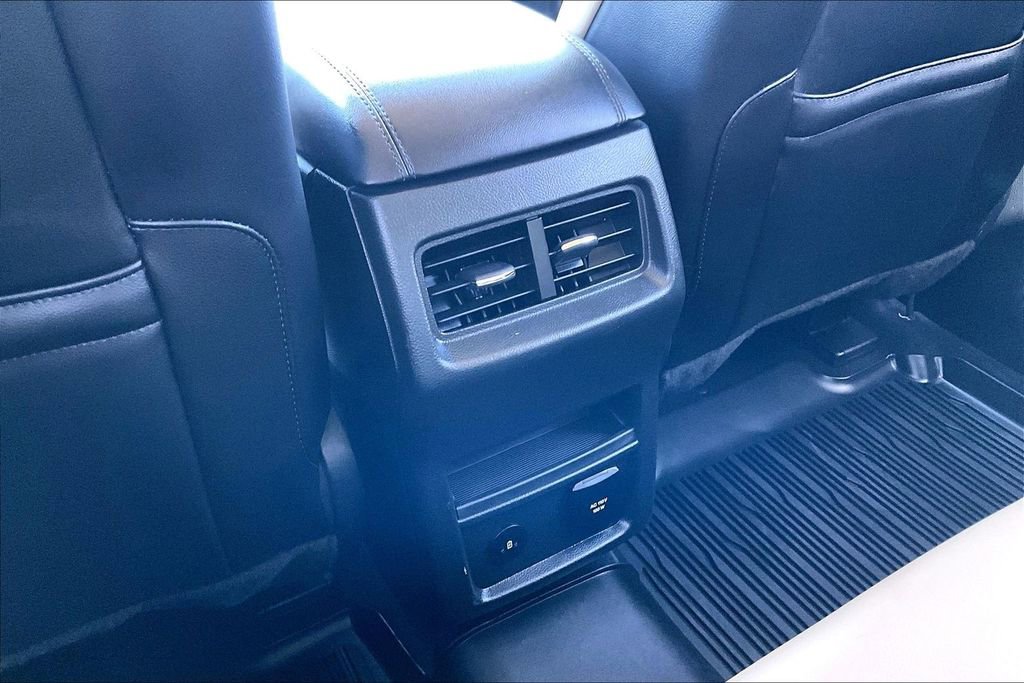 Certified 2023 Ford Edge SEL w/ Convenience Package AWD/4WD image 33