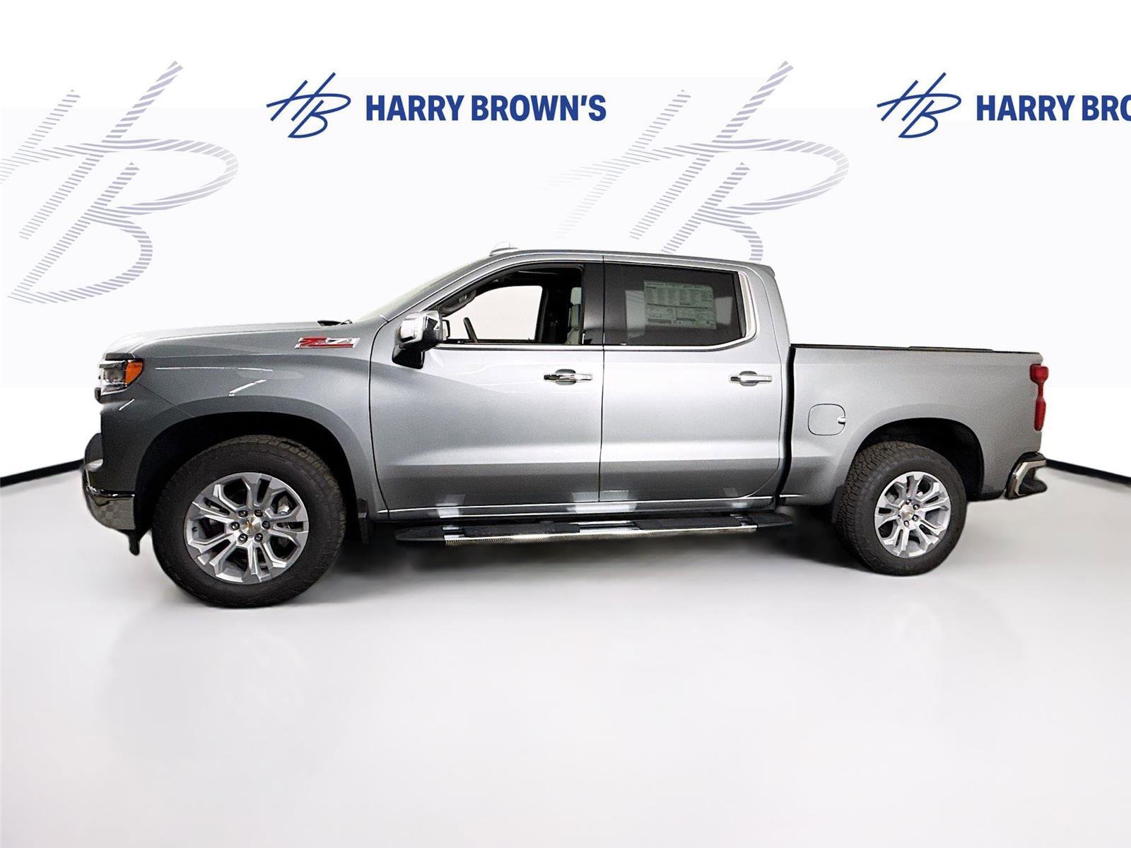New 2026 Chevrolet Silverado 1500 LTZ w/ LTZ Premium Package AWD/4WD image 29