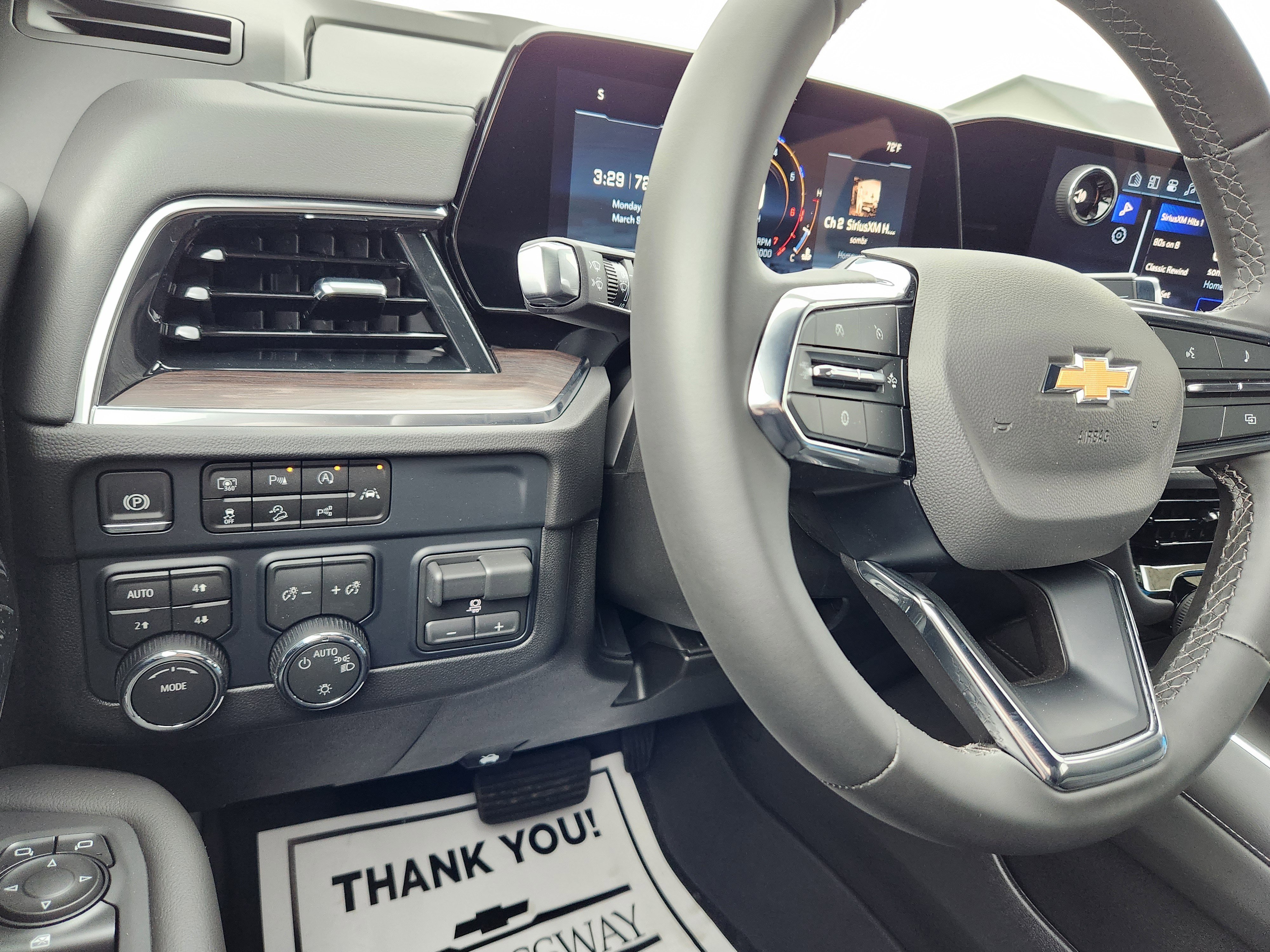 New 2026 Chevrolet Suburban LS image 17