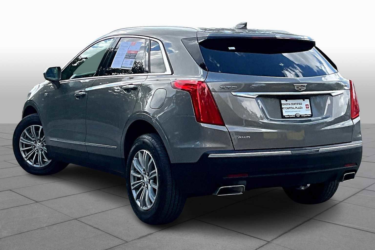 Used 2019 Cadillac XT5 Luxury image 11