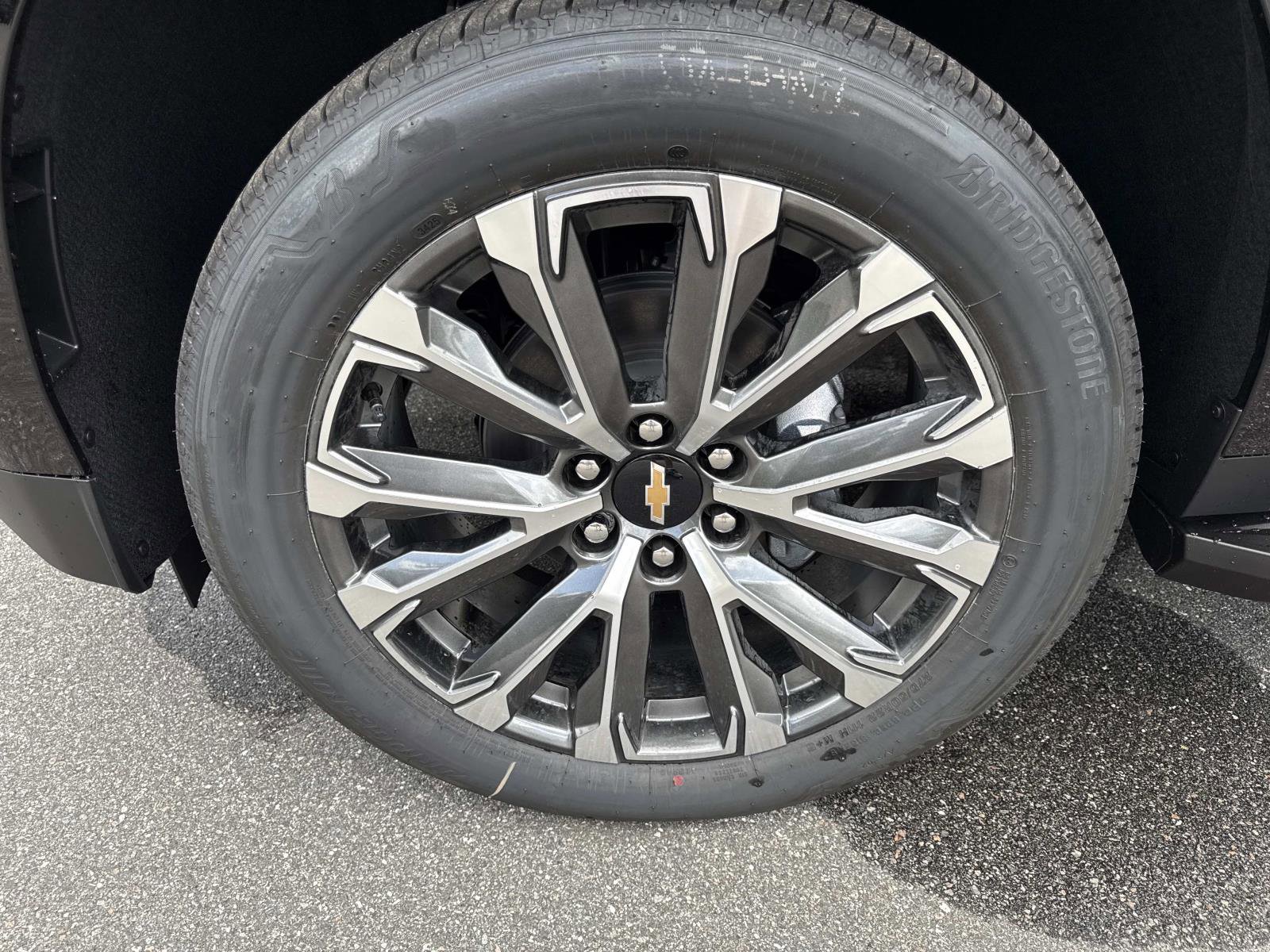 New 2026 Chevrolet Suburban High Country w/ Sun And Tow Package image 36