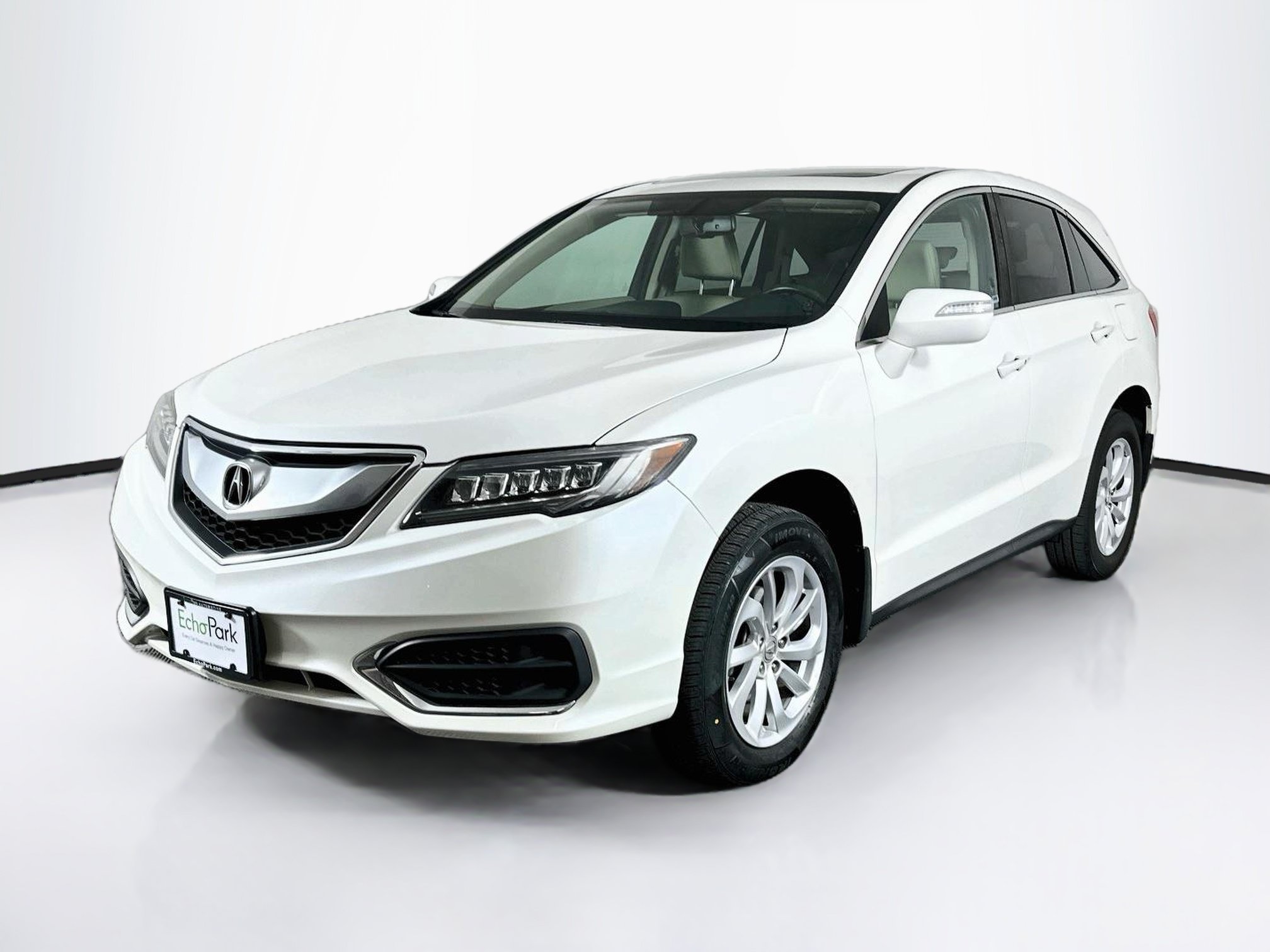 Used 2018 Acura RDX FWD image 3