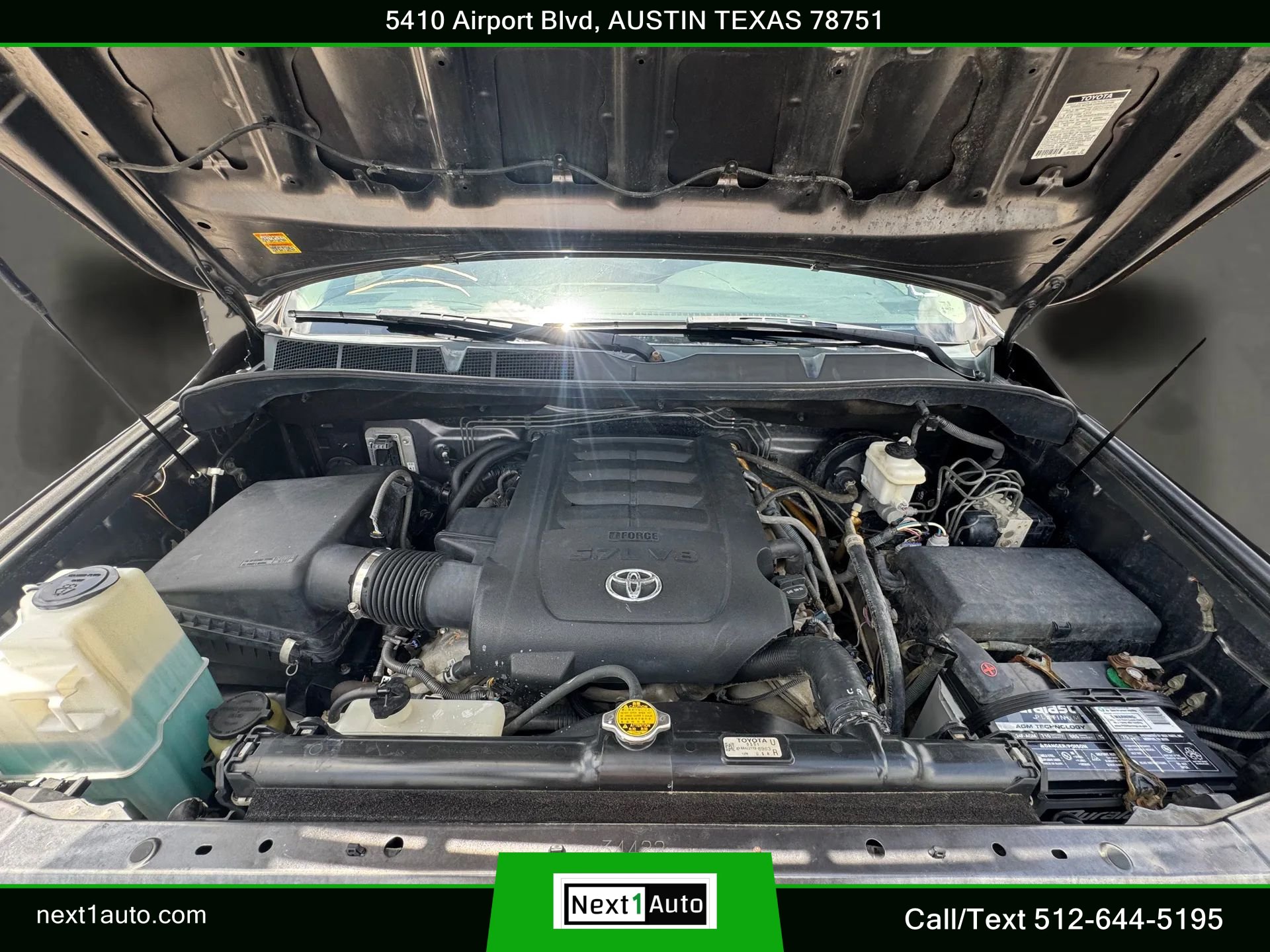 Used 2012 Toyota Tundra 4x4 CrewMax image 35