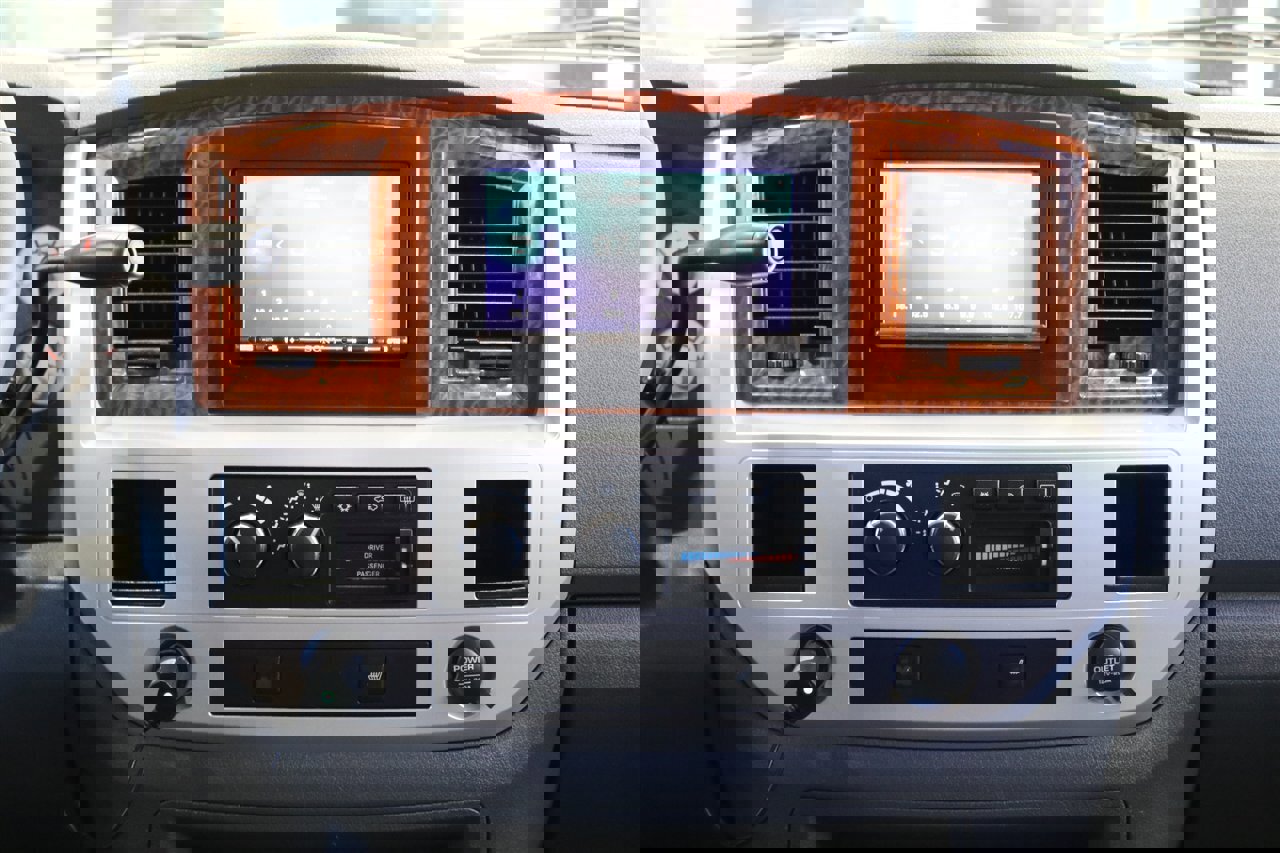 Used 2006 Dodge Ram 2500 Truck Laramie w/ Trailer Tow Group image 87