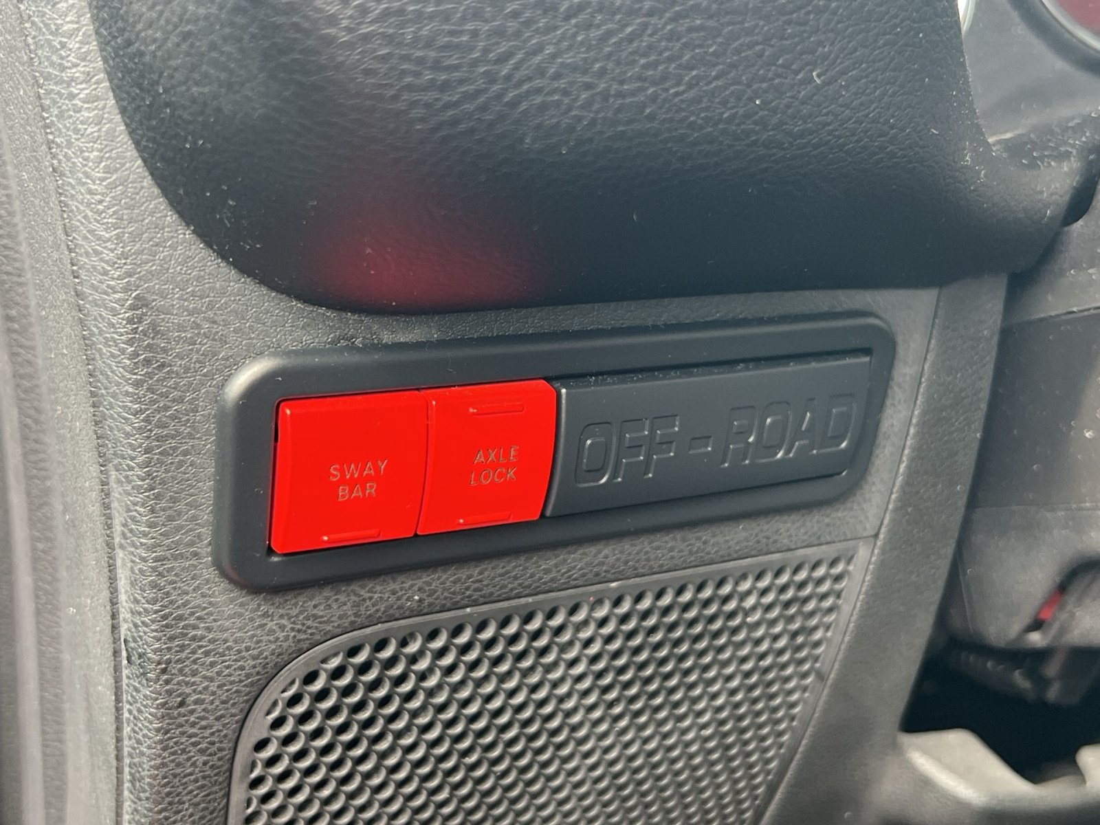 Used 2018 Jeep Wrangler Rubicon AWD/4WD image 26