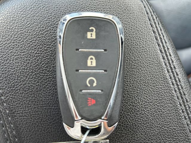 Used 2022 Chevrolet Bolt EUV LT w/ Convenience Package FWD image 34