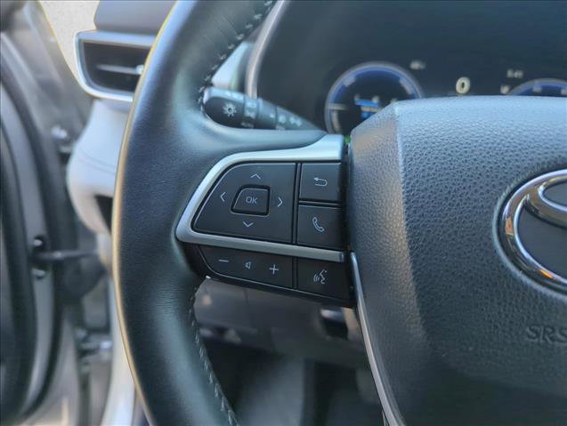 Used 2023 Toyota Highlander Platinum image 13
