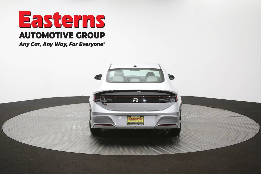Used 2025 Hyundai Sonata SEL FWD image 37