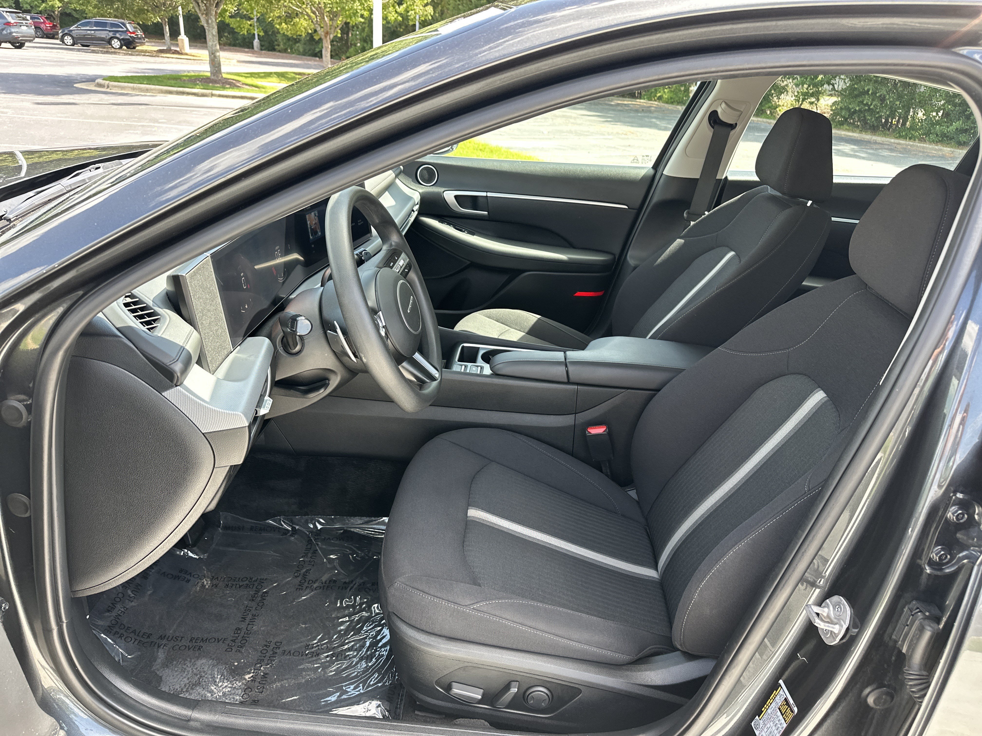 Used 2025 Hyundai Sonata SEL FWD image 16