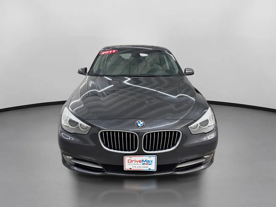 Used 2011 BMW 535i xDrive AWD/4WD image 2