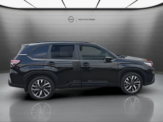 Used 2026 Subaru Forester Touring image 3