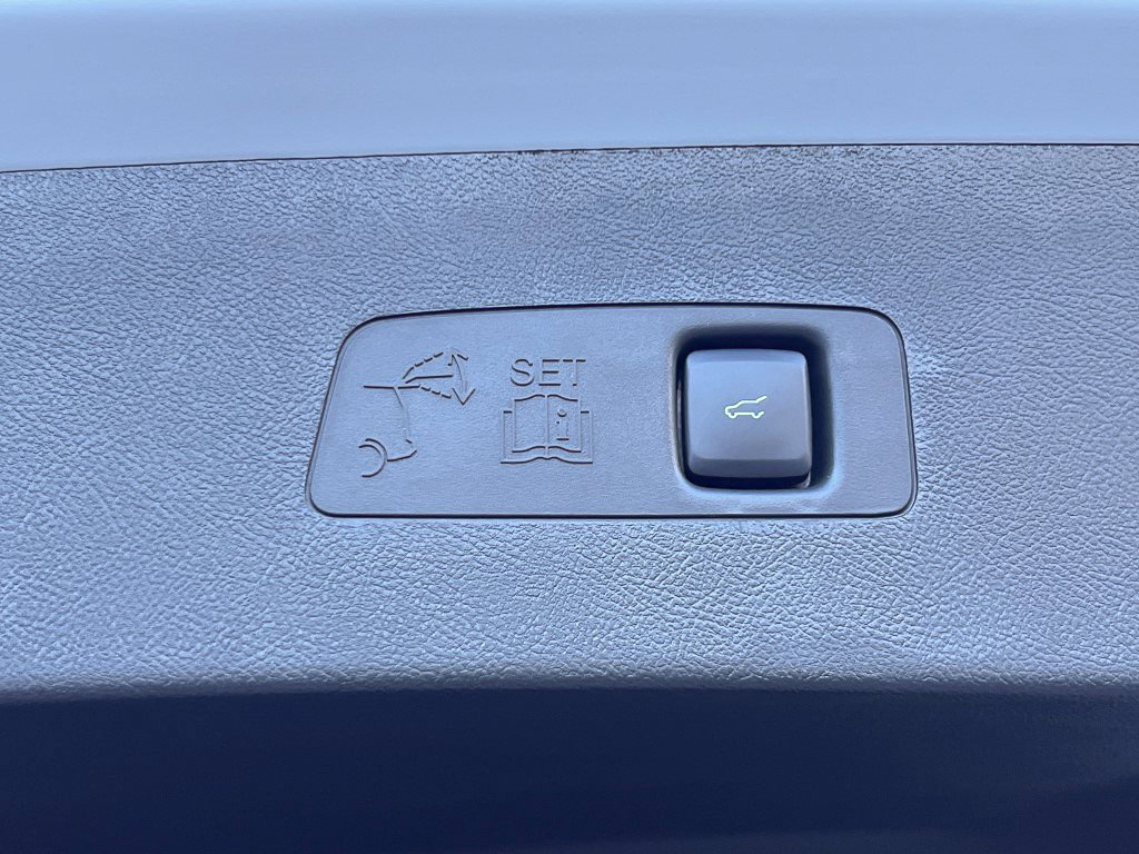 New 2026 Lincoln Corsair Reserve w/ Jet Appearance Package image 14