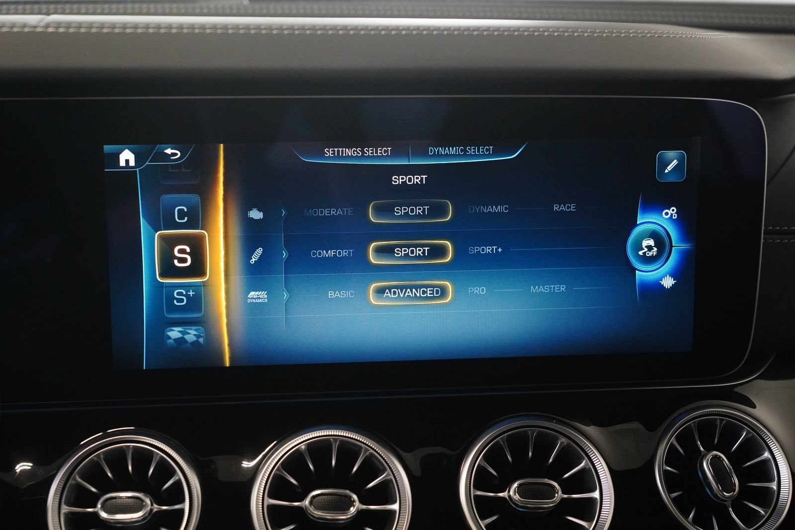 Certified 2024 Mercedes-Benz AMG GT 63 S image 25
