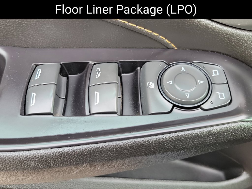 Used 2020 Chevrolet Traverse LT w/ LPO, Floor Liner Package AWD/4WD image 12