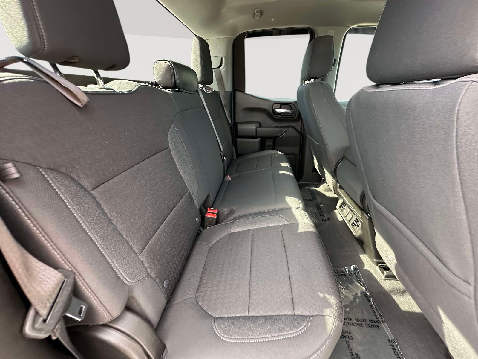 Used 2022 Chevrolet Silverado 1500 LT AWD/4WD image 29