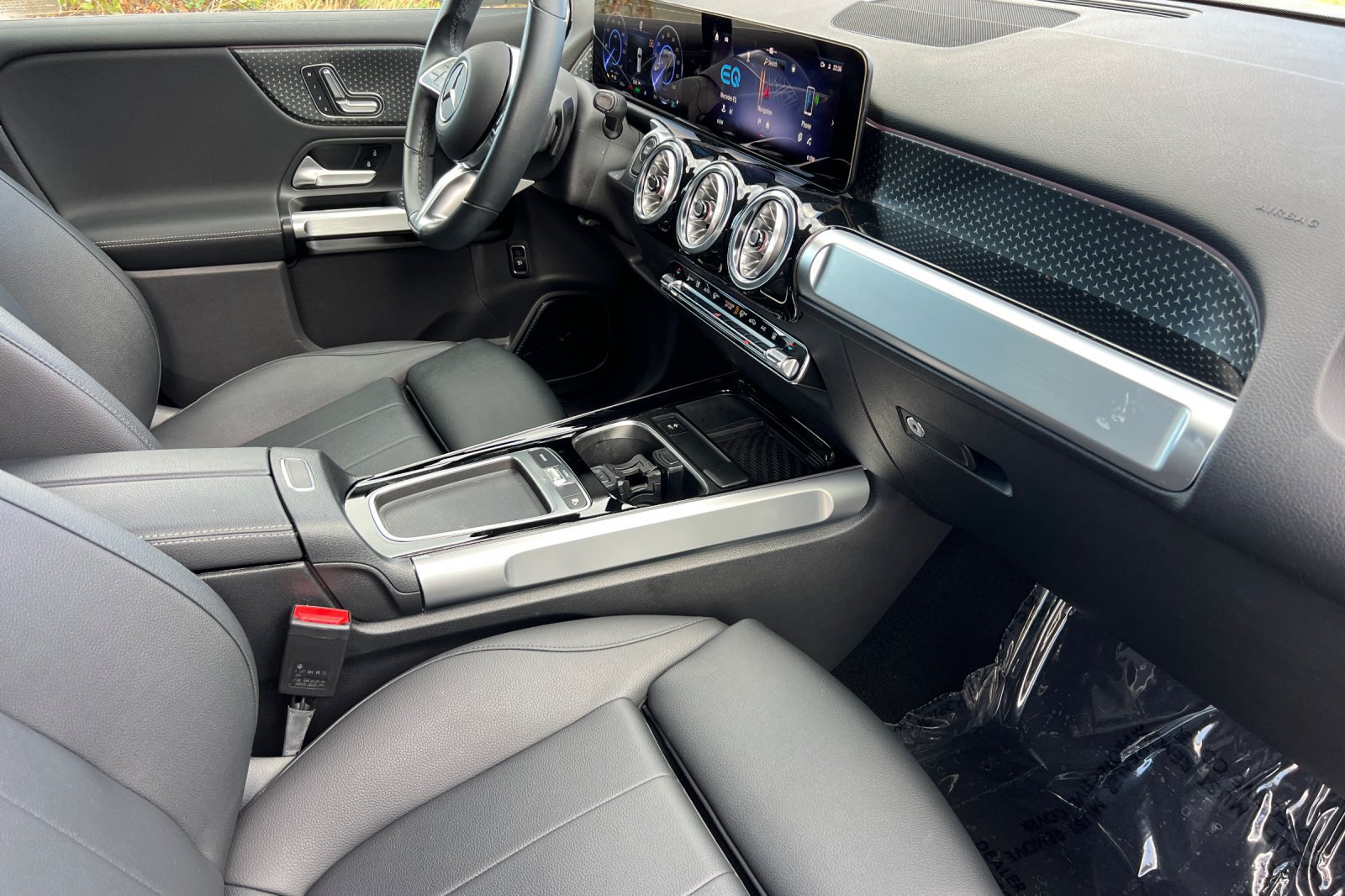 Certified 2024 Mercedes-Benz EQB 250+ image 18