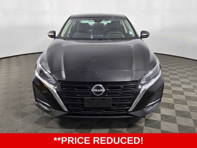 Used 2024 Nissan Altima 2.5 SV FWD video 2
