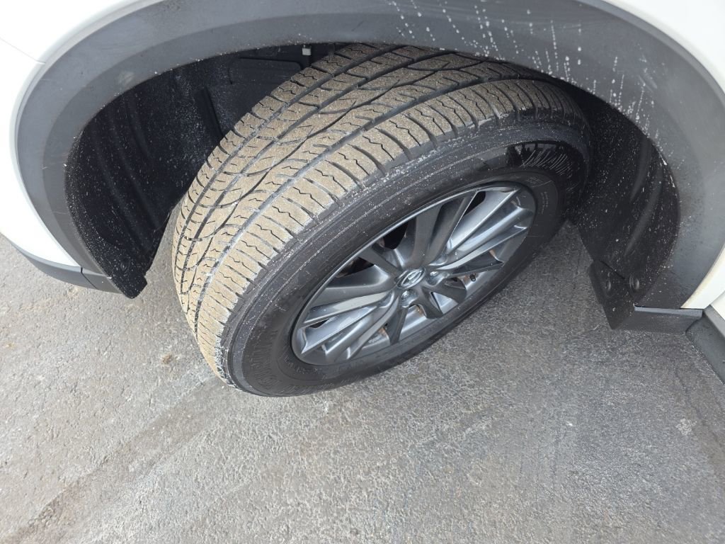 Used 2019 MAZDA CX-5 Touring image 12