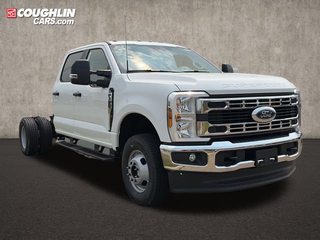 New 2026 Ford F350 XL w/ XL Chrome Package AWD/4WD image 1