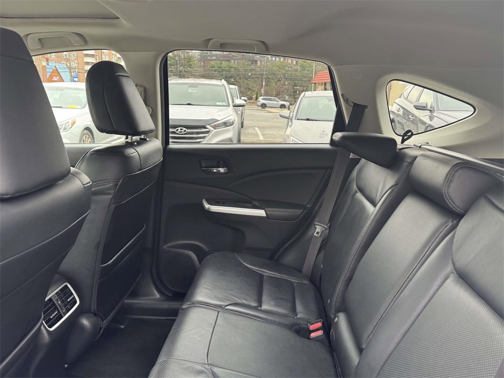 Used 2016 Honda CR-V Touring image 10