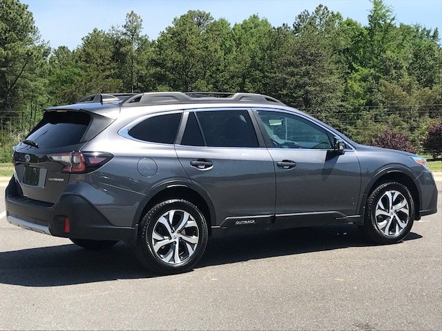 Used 2022 Subaru Outback Limited w/ Popular Package #2 AWD/4WD image 3
