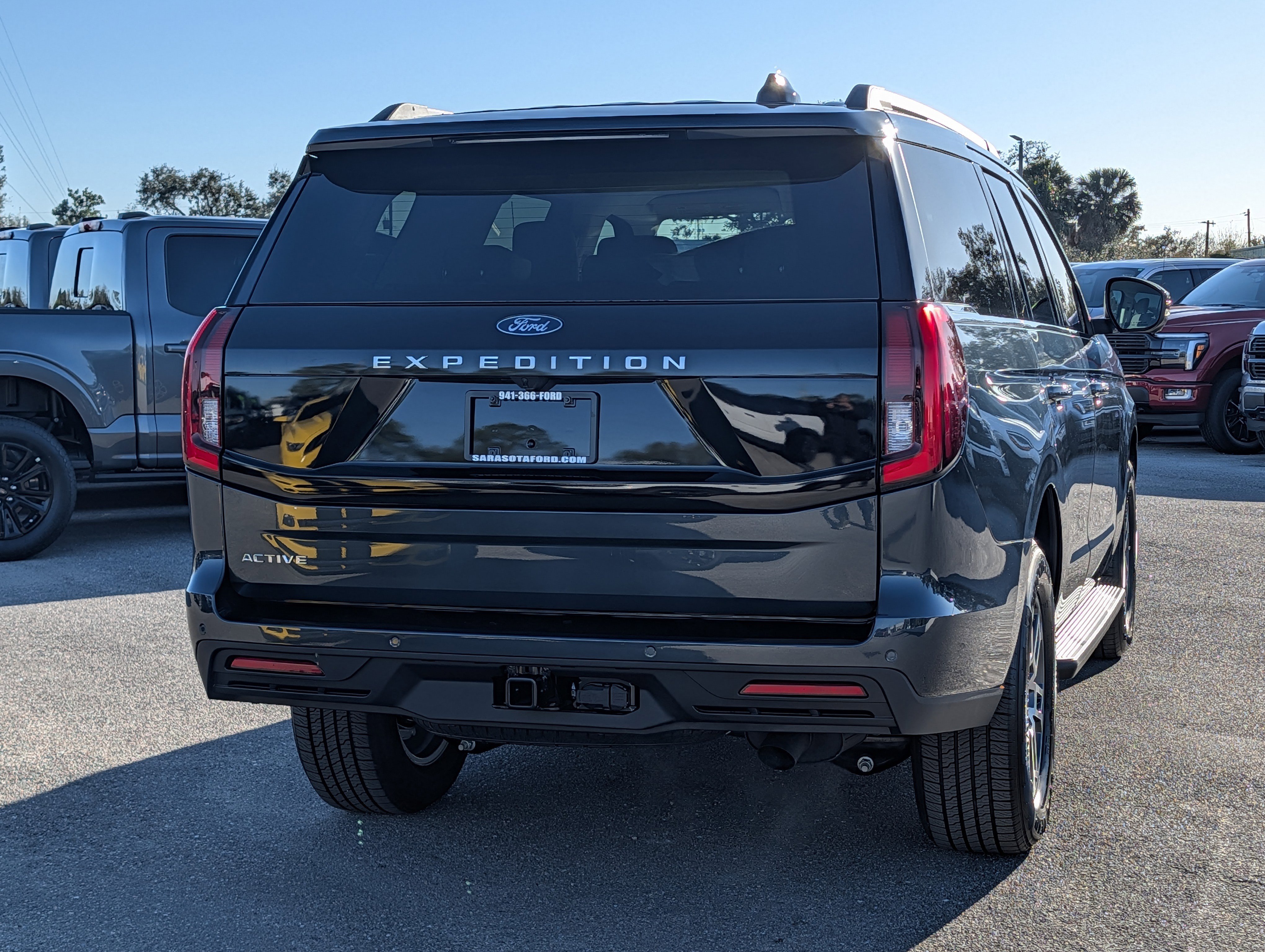 New 2026 Ford Expedition Active RWD image 5