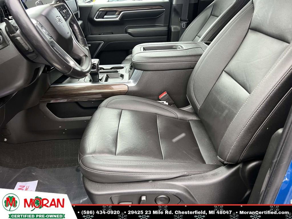 Used 2022 Chevrolet Silverado 1500 RST w/ Convenience Package II image 17