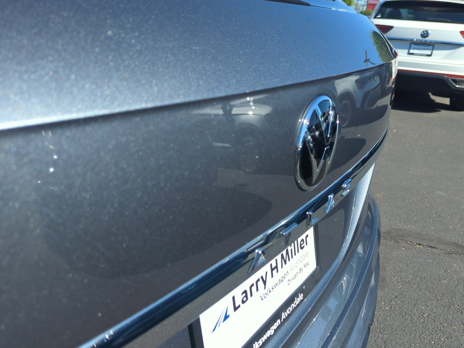 Certified 2022 Volkswagen Atlas Cross Sport SE image 23