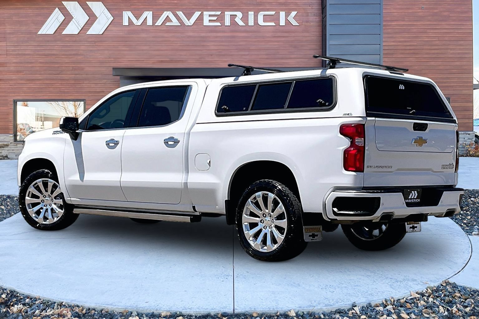 Used 2021 Chevrolet Silverado 1500 High Country AWD/4WD image 4