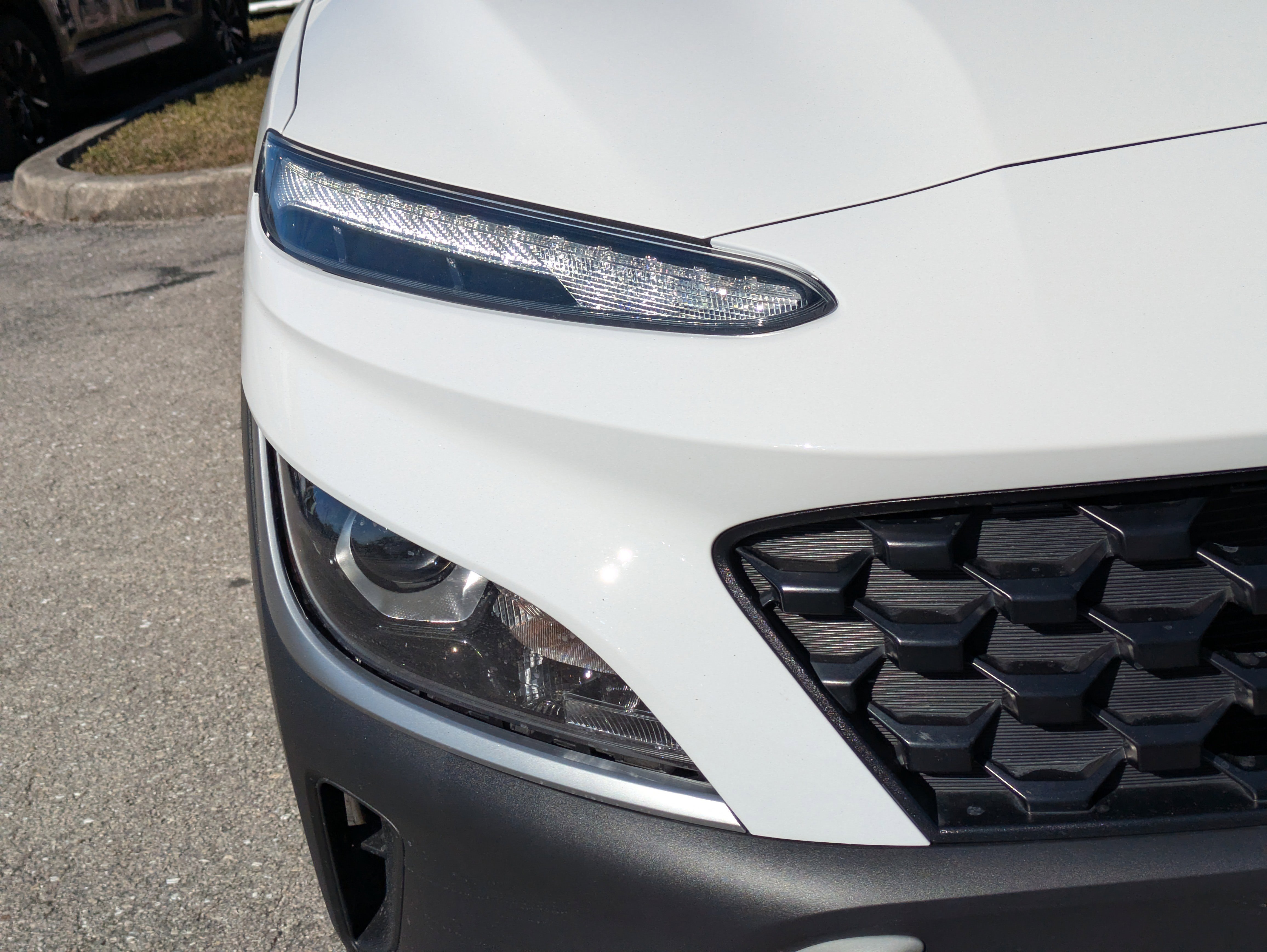 Used 2022 Hyundai Kona SEL w/ Cargo Package image 10