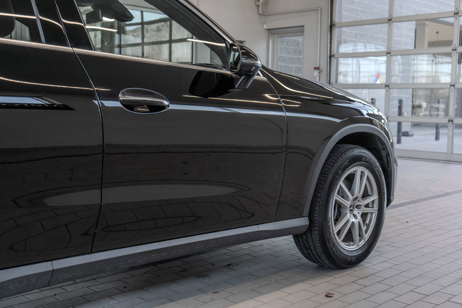 Used 2023 Mercedes-Benz GLC 300 image 31