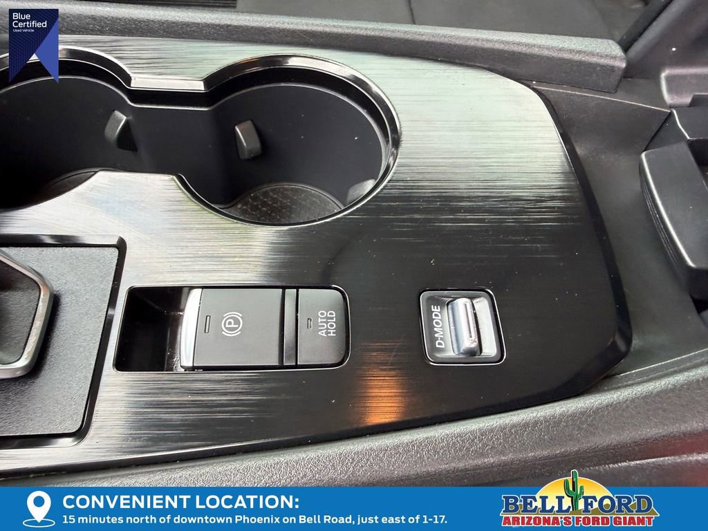 Used 2023 Nissan Rogue S image 22