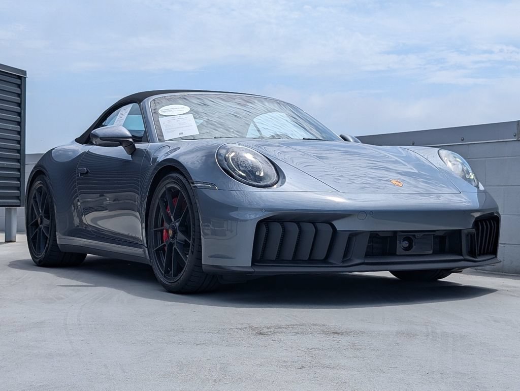 Certified 2026 Porsche 911 Carrera 4 GTS AWD/4WD image 25