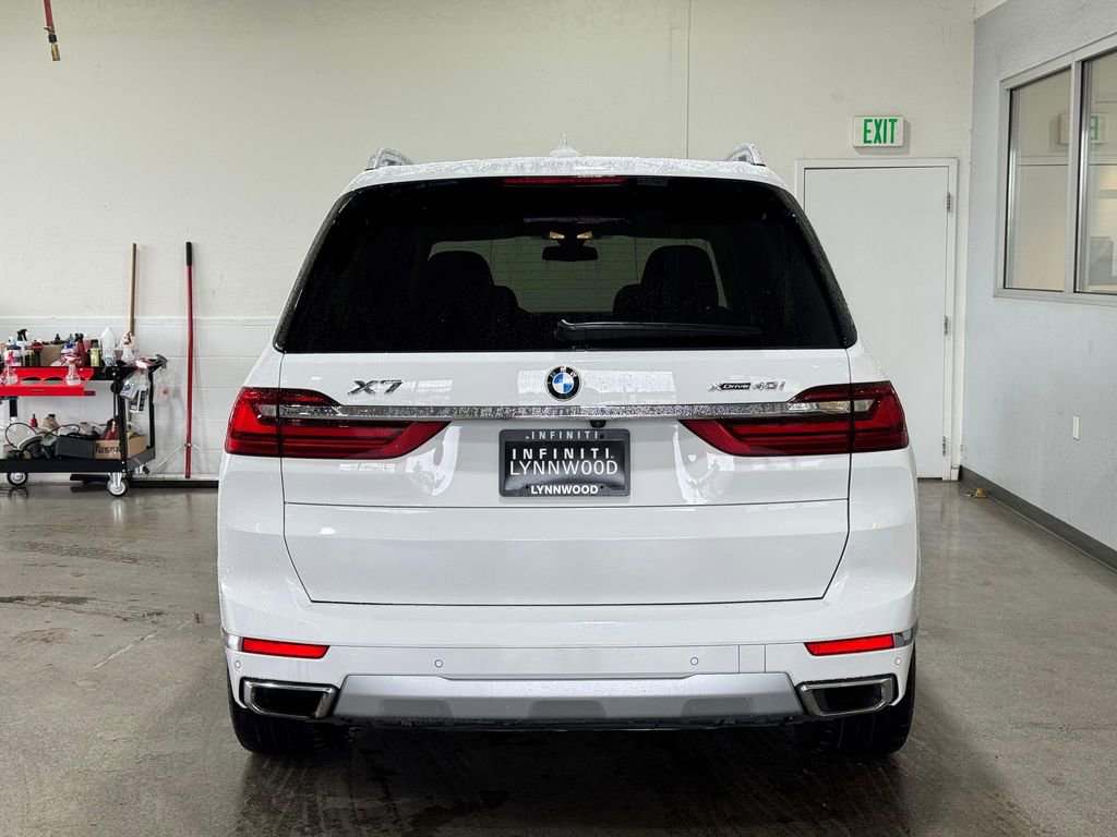 Used 2021 BMW X7 xDrive40i w/ Premium Package image 5