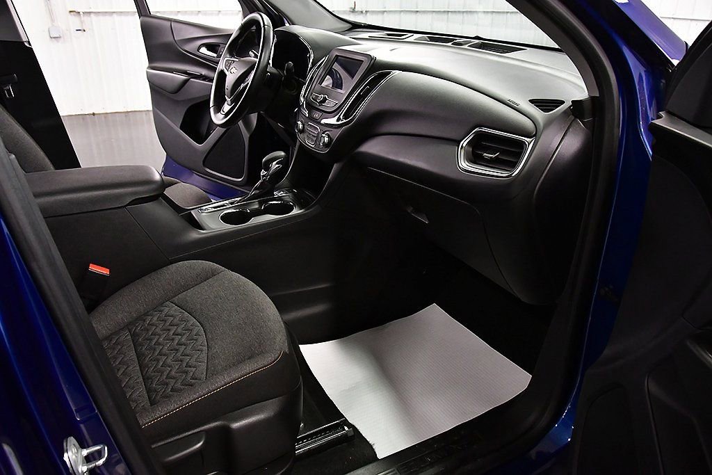 Used 2022 Chevrolet Equinox LT image 31