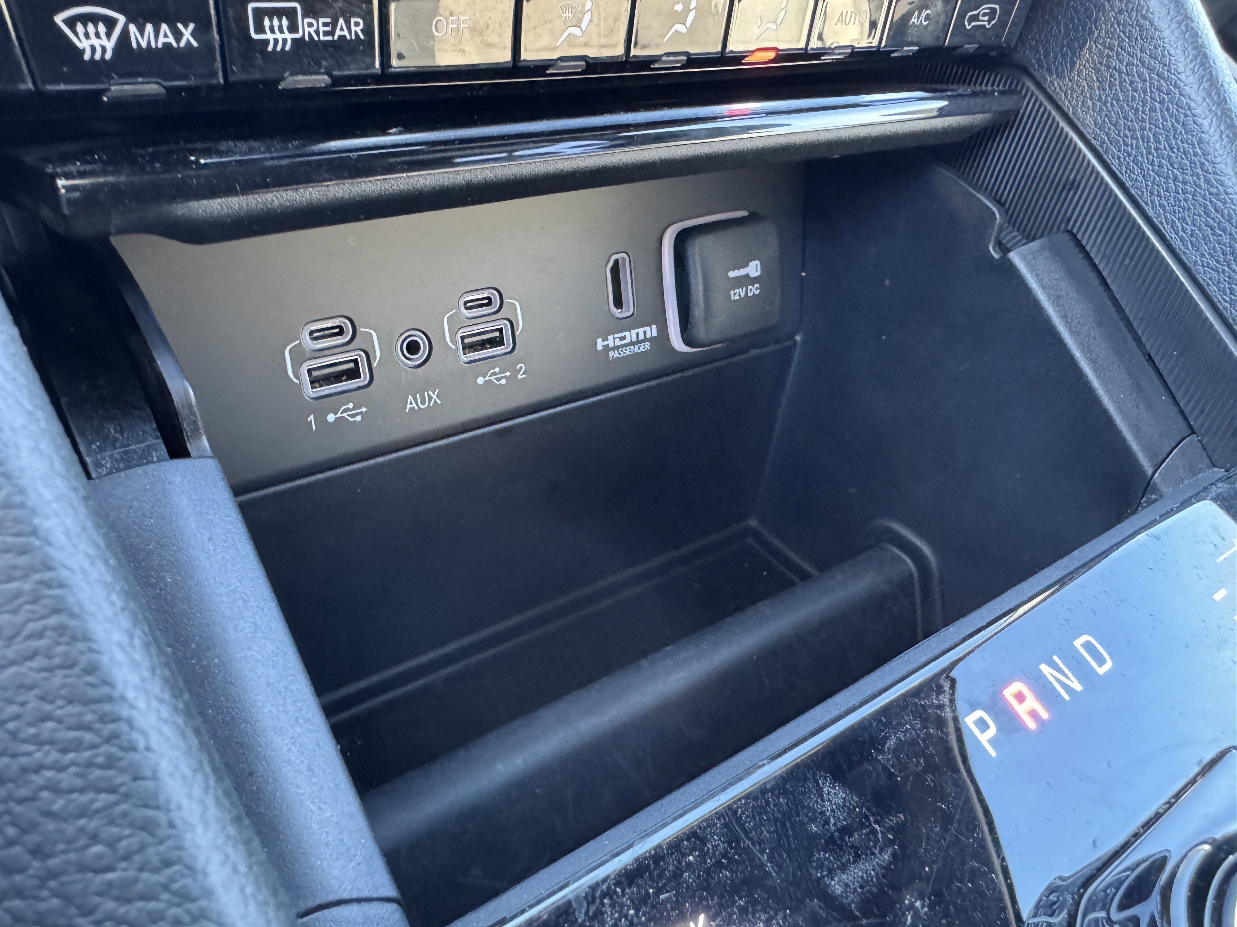 Used 2024 Jeep Grand Cherokee Trailhawk image 28